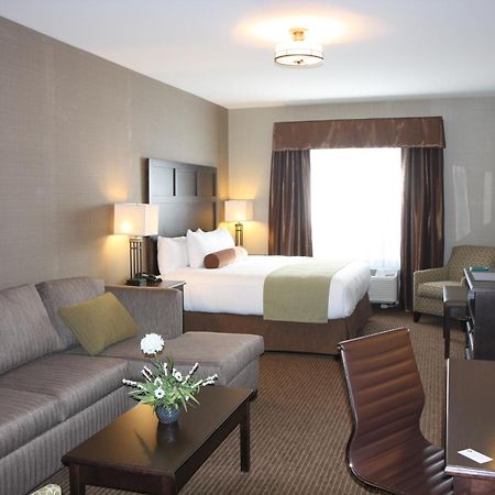 Best Western Plus Okotoks Inn & Suites Esterno foto